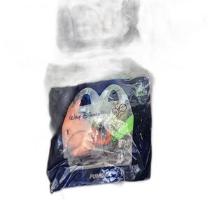 Walt Disney World 50th McDonald's Pumba NEW